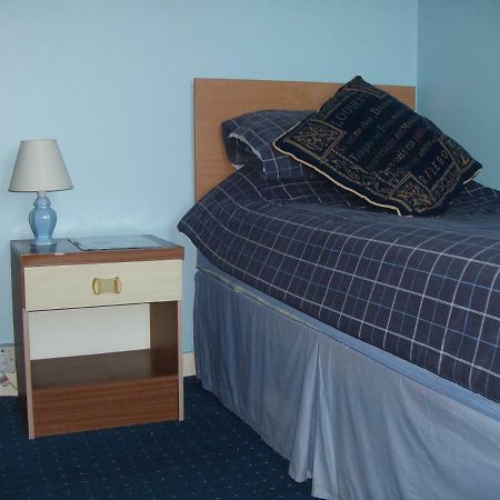 The Windsor Ξενοδοχείο Haverfordwest Εξωτερικό φωτογραφία