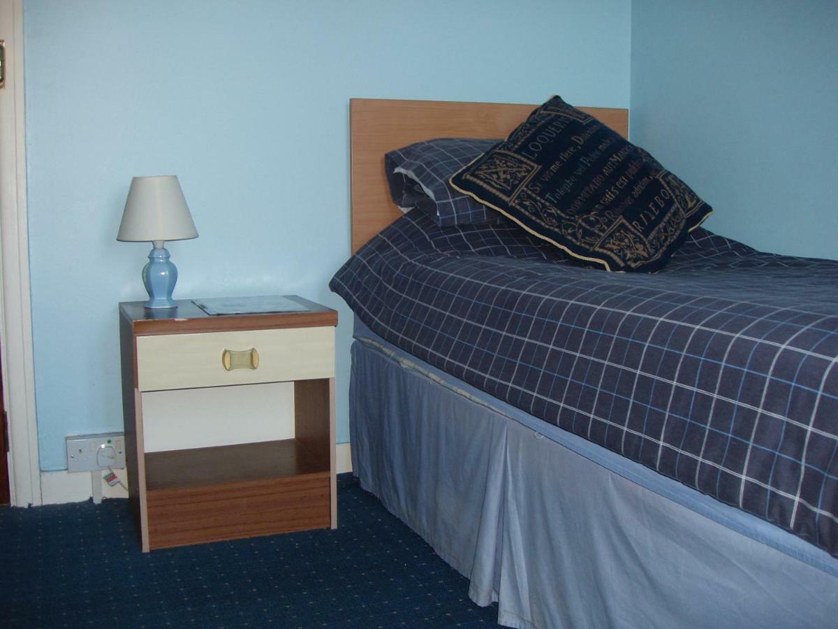 The Windsor Ξενοδοχείο Haverfordwest Εξωτερικό φωτογραφία